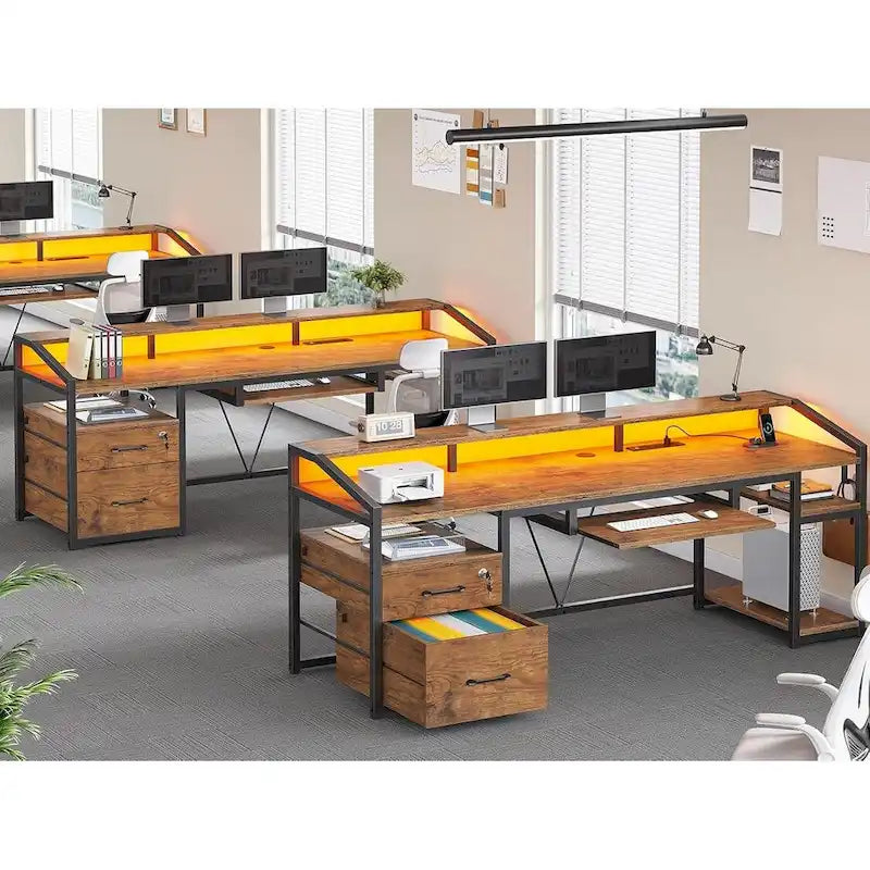 Bureau d'angle en L de gaming et de bureau, 1 personne, marron/gris/noir, avec éclairage LED, tiroirs verrouillables et prise de courant
